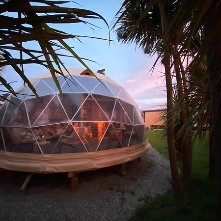 Ross Beach Top10 Holiday Park Экстерьер фото